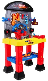 duzy-warsztat-z-silnikiem-narzedzia