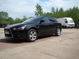 listwy-boczne-drzwi-mitsubishi-lancer-2007-2016