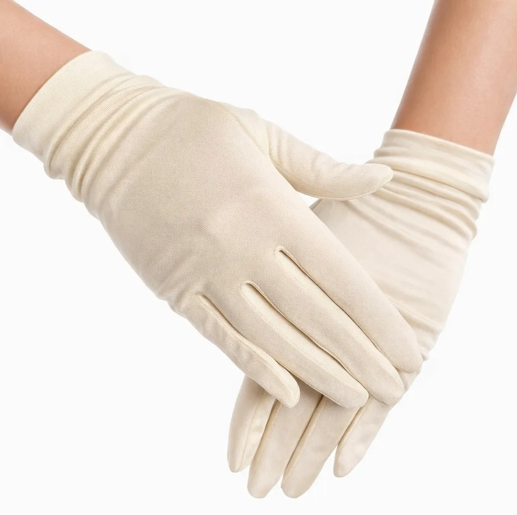 jedwabne-rekawiczki-nawilzajace-95percent-jedwab-do-kremu-spa-na-noc-meravil