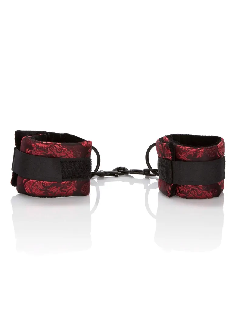 scandal-universal-cuff-set-black