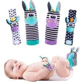 grzechotki-dla-niemowlat-kontrastowe-skarpetki-opaski-na-raczki-4-sztuki