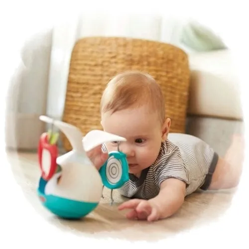 tiny-love-interaktywna-karuzela-dla-malucha