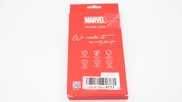 etui-case-do-iphone-14-plus-marvel-kolor-inny-kolor