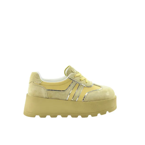 Sneakersy musztardowe na platformie GOE TT2N4053 - 37