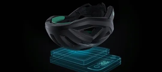 lazer-kask-tonic-kineticore-deep-green-flash-l-waga-240-g