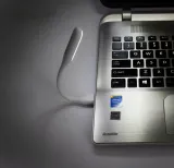 esperanza-lampka-flexilight-led-usb-do-laptopa-komputera-i-ladowarki-17cm-stan-nowy-zawiera-baterie-nie