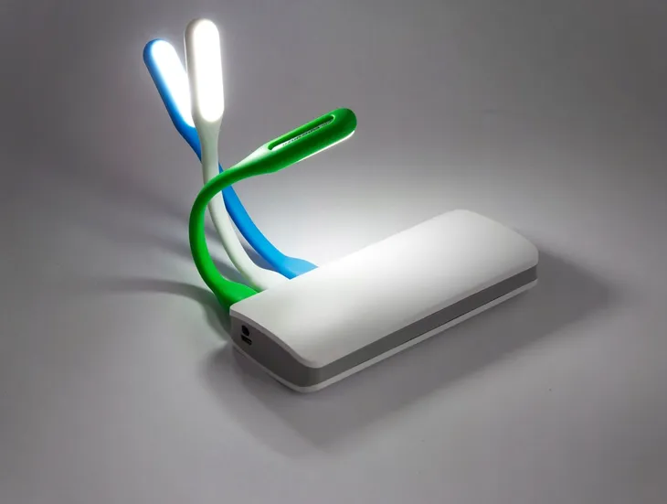 esperanza-lampka-flexilight-led-usb-do-laptopa-komputera-i-ladowarki-17cm-stan-opakowania-oryginalne-kod-producenta-ea147w