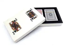 dwie-talie-kart-w-pudelku-z-zywicy-g1220a