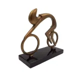 kolarz-figurka-prezent-dla-rowerzysty-vb26-9-material-wykonania-metal