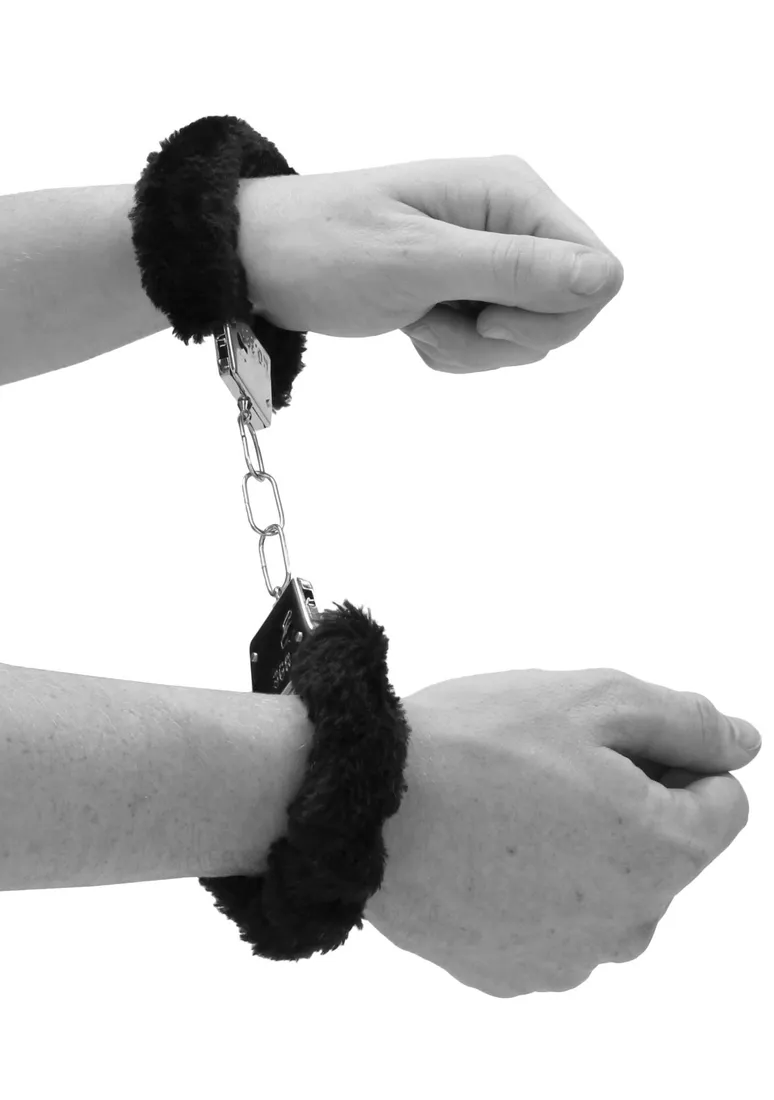 pleasure-furry-hand-cuffs-with-quick-release-button-marka-inna