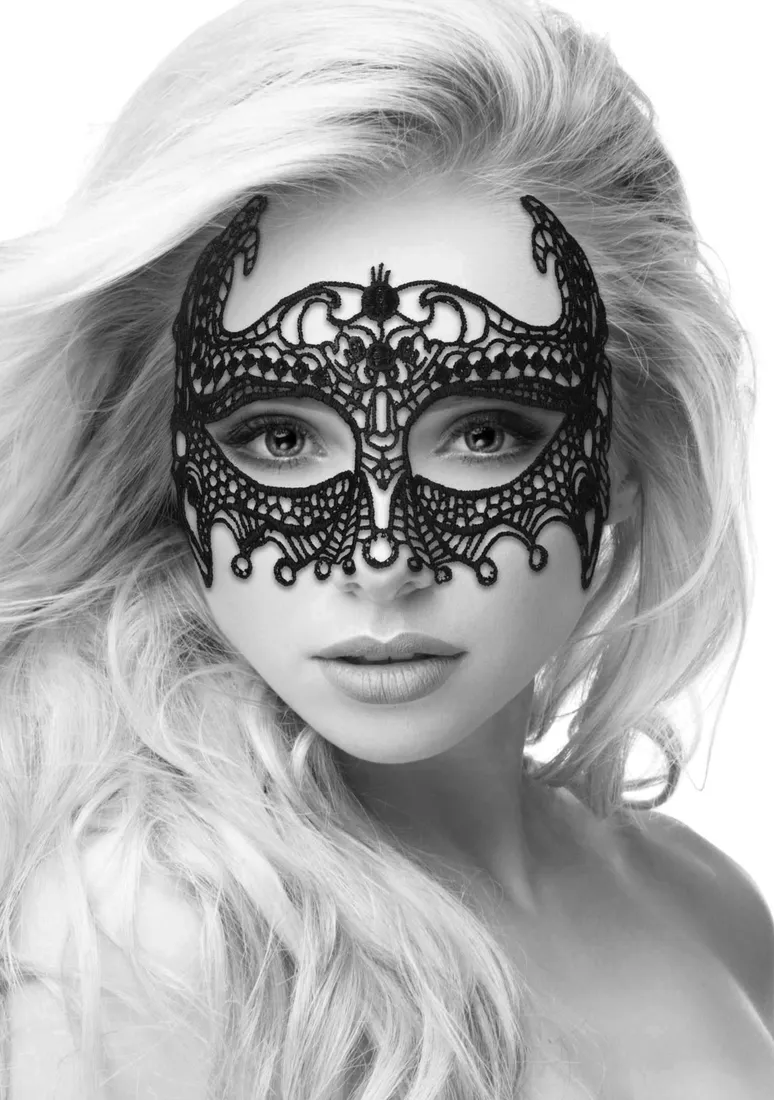 lace-eye-mask-empress-marka-inna