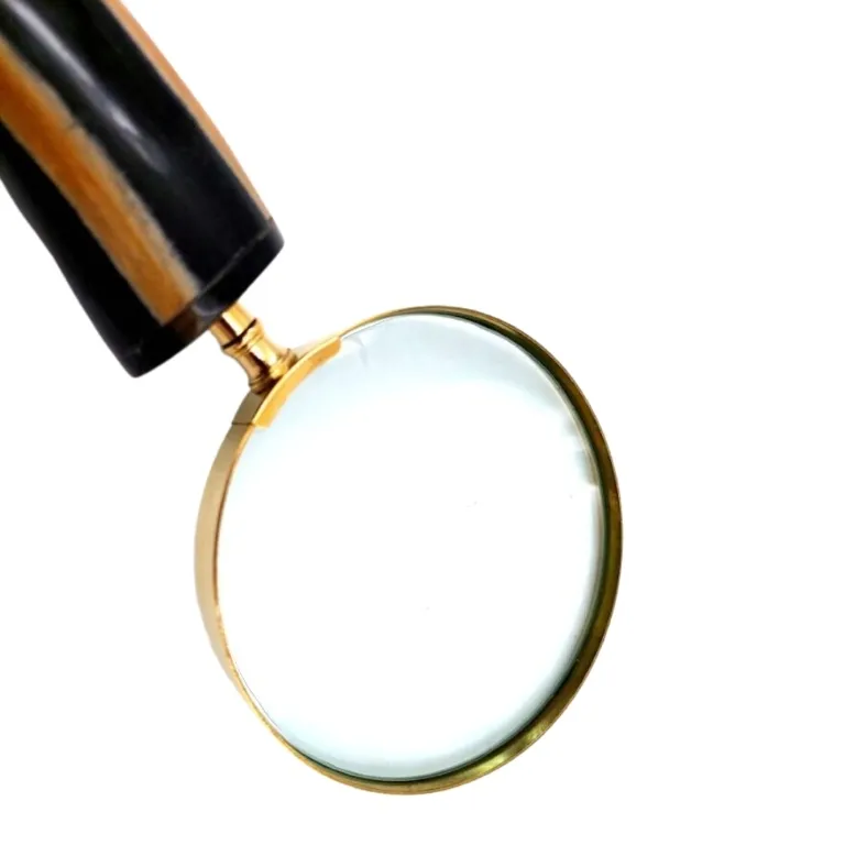 lupa-do-czytania-nc2203