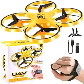 dron-sterowany-reka-gestem-pilot-quadrocopter-rc0573