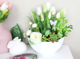 tulipany-gumowane-stroik-motylek-krem-biel