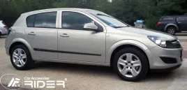 listwy-boczne-drzwi-opel-astra-iii-5d-2004-12