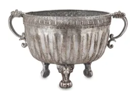 oslonka-srebrna-metalowa-z-raczkami-i-nozkami-elegancka-dekoracja-ozdoba