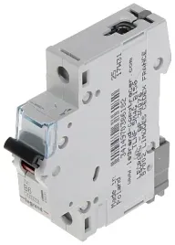 wylacznik-nadpradowy-le-403353-jednofazowy-6-a-typ-b-legrand