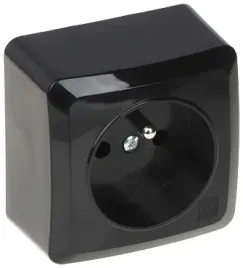 gniazdo-natynkowe-pojedyncze-berg-3733-09-epn-250-v-16-a-elektro-plast