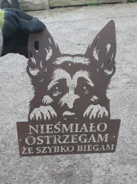 metalowa-tabliczka-pies-na-furtke-ogrodzenie-ostrzegawcza-owczarek