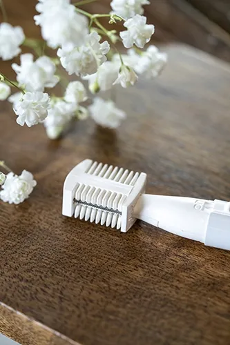 ad-2934-white-trymer-do-brwi-marka-adler-stan-nowy