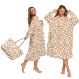 kocobluza-z-torba-na-dzien-kobiet-bluza-koc-damska-uniwersalna-ciepla-moraj