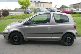 listwy-boczne-drzwi-toyota-yaris-3d-1998-2005