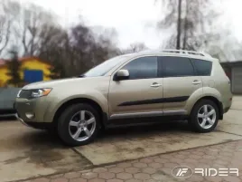listwy-boczne-drzwi-mitsubishi-outlander-ii-2006-13