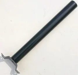 mocowanie-scienne-do-latarni-rura-fi-50mm-dlugosc-490mm-kolor-czarny