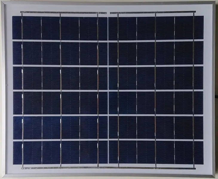 zestaw-solarny-halogen-led-400w-ip68-czujnik-ruchu-panel-i-pilot-dlugosc-wysokosc-53-cm