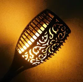 duza-pochodnia-ogrodowa-lampa-solarna-z-efektem-plomienia-51-diod-led