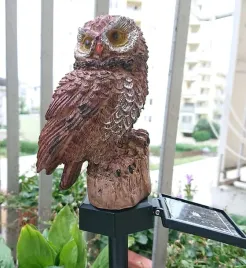 swiecaca-sowa-do-ogrodu-dekoracja-lampa-solarna-8cm-biala-lub-brazowa