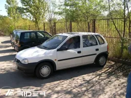 listwy-boczne-drzwi-opel-corsa-b-5d-1993-2000