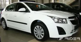 listwy-boczne-drzwi-chevrolet-cruze-hb-sd-sw-2009-16