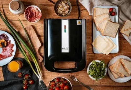 ad-3055-opiekacz-do-kanapek-stan-nowy-marka-adler