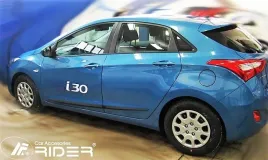 listwy-boczne-drzwi-hyundai-i30-hb-2012-17