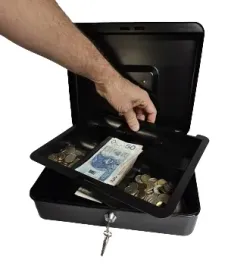 kasetka-na-pieniadze-bardzo-duza-czarna