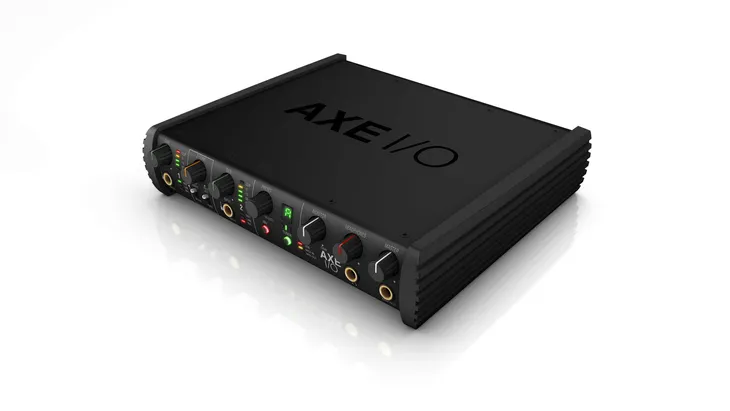 ik-multimedia-axe-i-o-gitarowy-interfejs-audio-usb