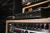 ik-multimedia-axe-i-o-gitarowy-interfejs-audio-usb