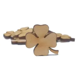 scrapki-drewniane-koniczynka-2-cm-10-szt