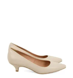 michelle-bezowe-jasne-buty-na-niskim-obcasie-z-licowej-skory-37
