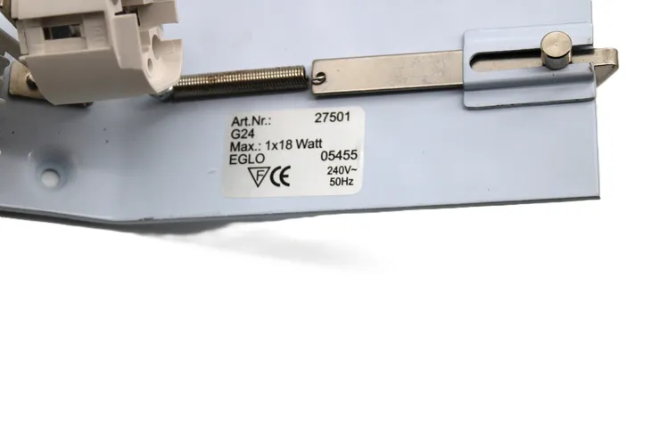 kinkiet-scienny-ceramiczny-bialy-skosny-rodzaj-gwintu-g24