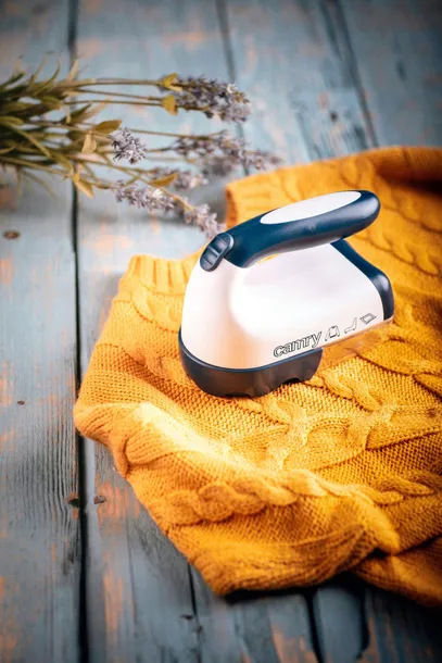 golarka-do-ubran-camry-cr9606-cechy-dodatkowe-nozyki-ze-stali-nierdzewnej