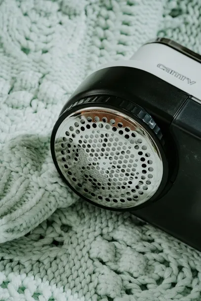 golarka-do-ubran-camry-cr-9620-cechy-dodatkowe-nozyki-ze-stali-nierdzewnej