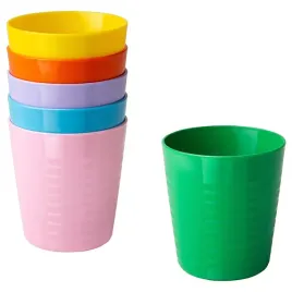 kubki-dla-dzieci-zestaw-6-szt-wielokolorowe-tworzywo-sztuczne-ikea-kalas