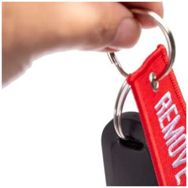 brelok-remove-before-flight-gadgetmaster