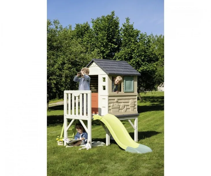 domek-na-palach-smoby-bohater-brak