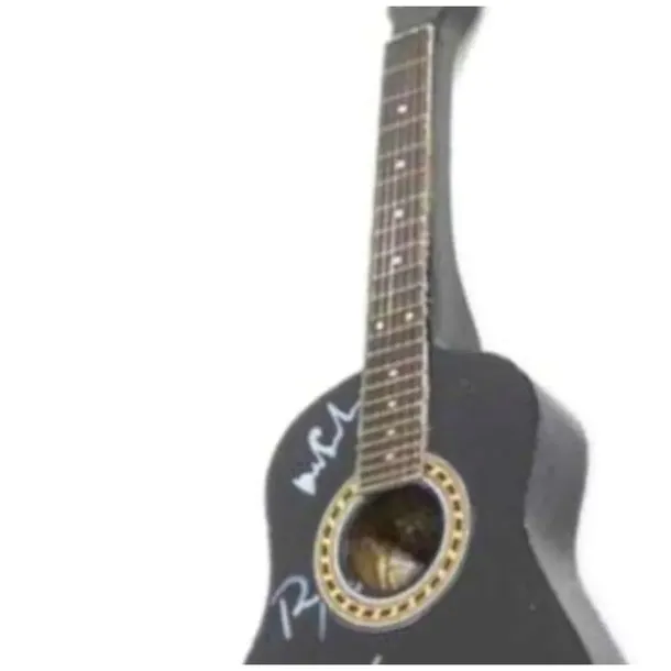 brelok-czarna-gitara-special-kemis