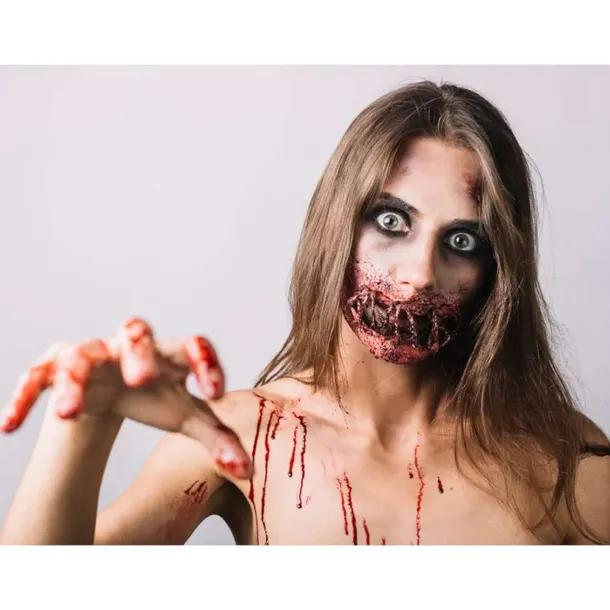 make-up-party-strupy-krwi-smiffys