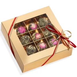 bombonierka-kwitnacych-herbat-9-szt-prezent-zestaw-herbat-rozkwitajacych