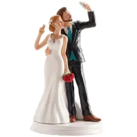 figurka-na-tort-para-mloda-selfie-dekora-20-cm